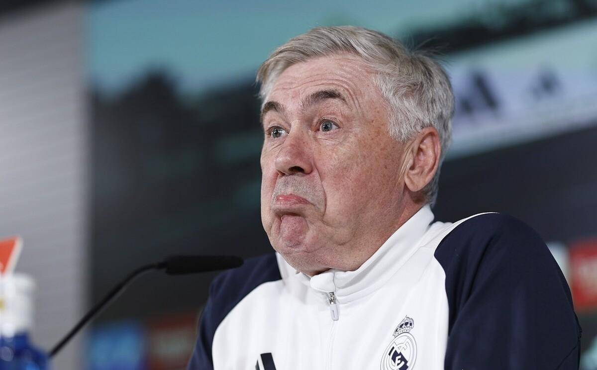 爱游戏app下载-西甲窗口期走向成谜;金州勇士伤情更新;悬念犹存;数据趋势出现新变化的简单介绍